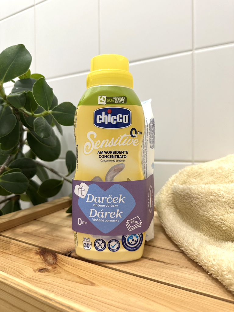 CHICCO-Avivaz-koncentrovana-Jemny-dotek-750-ml-vlhcene-ubrousky-72-ks-zdarma-8596202017745_03.jpg