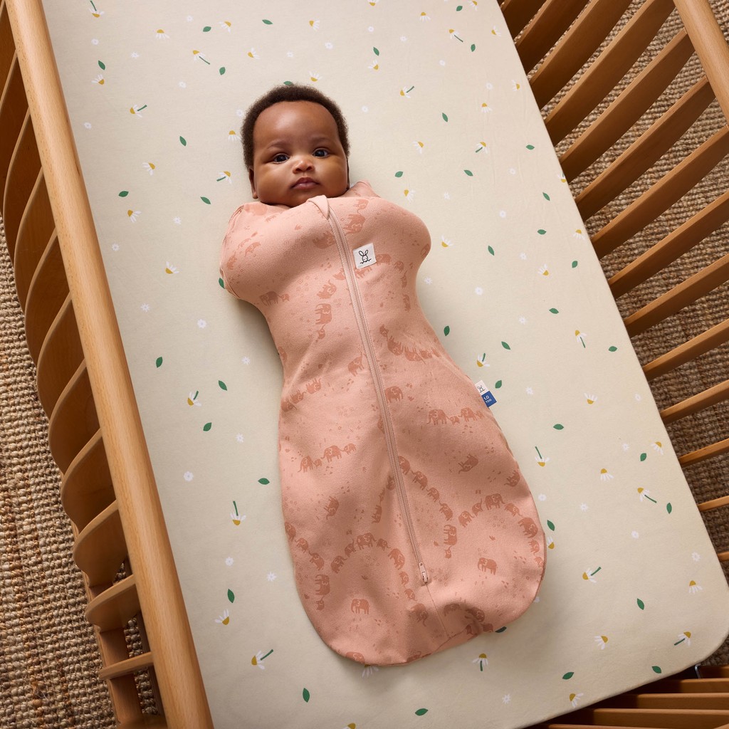 ERGOPOUCH-Zavinovacka-a-vak-na-spanie-2v1-Cocoon-Elephant-Parade-0-3-m-3-6-kg-1-tog-02.jpg